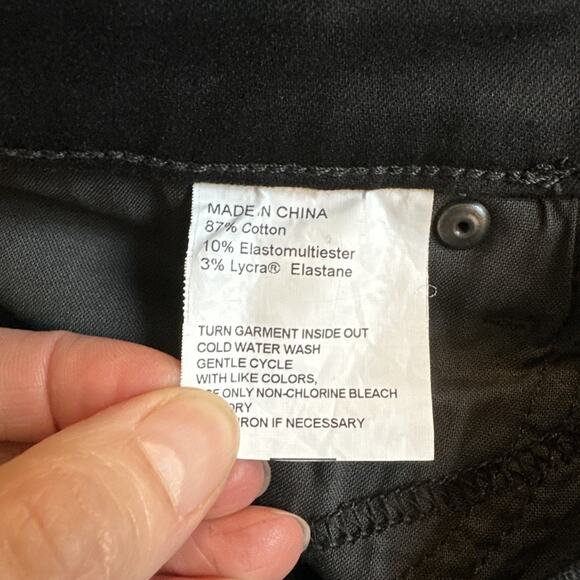 NWT‎ NYDJ Sheri Slim Ankle Jean in Black Rinse Cheetah Cuffed Hem Size 6 - Picture 8 of 12